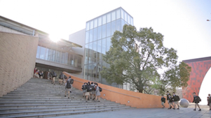 洗足学園小学校
